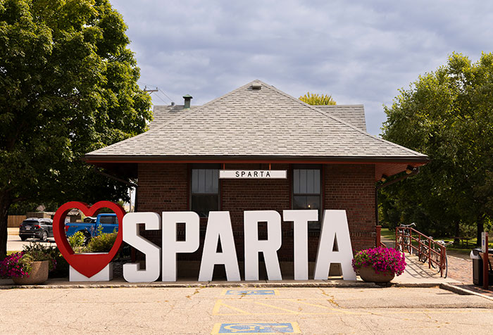 Image of Sparta heart sign
