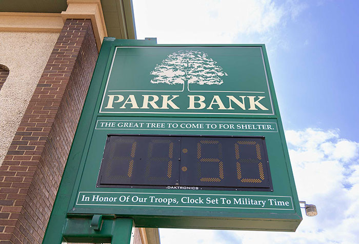 Image of Sparta clock sign