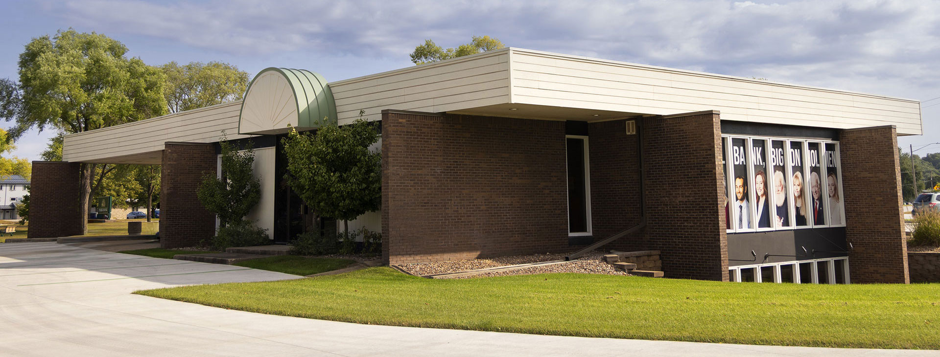 Park Bank branch in Holmen, WI